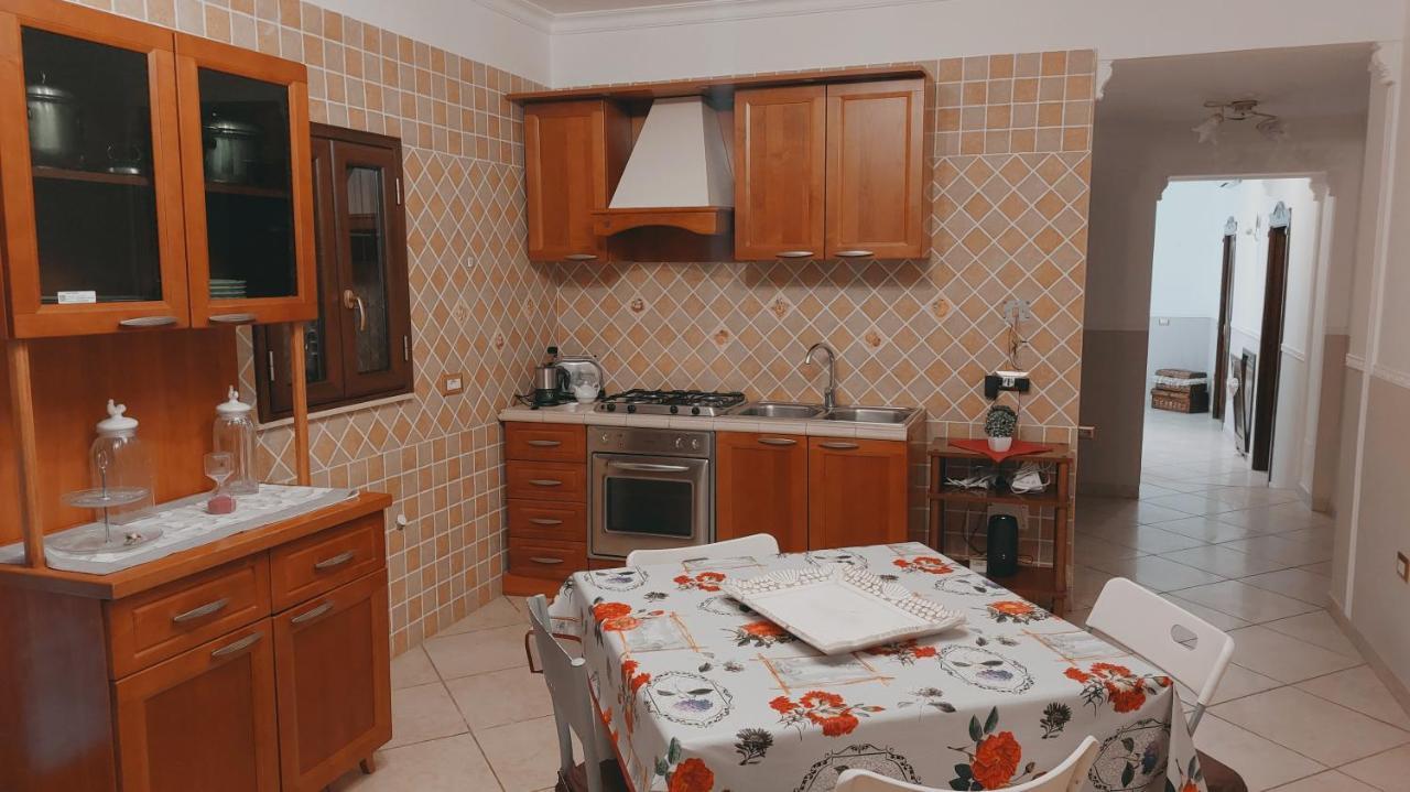 דירות נאפולי La Casa Di Mamma מראה חיצוני תמונה