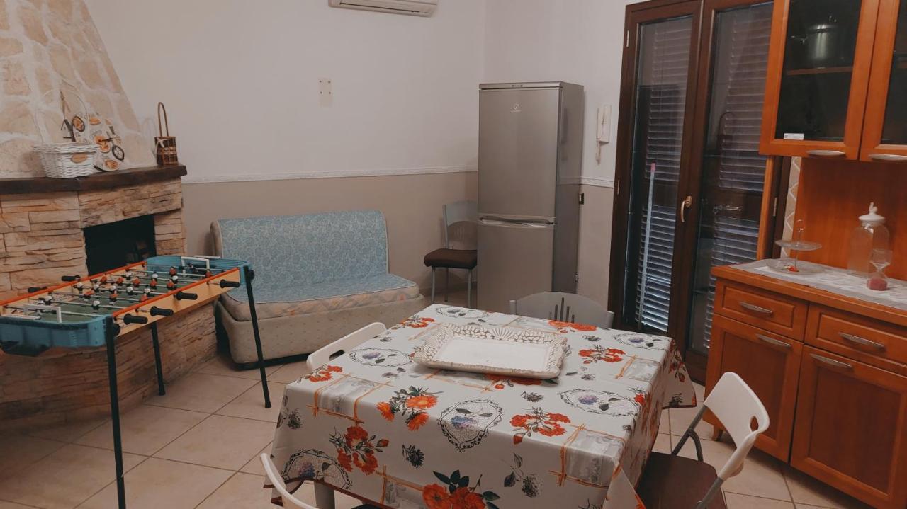 דירות נאפולי La Casa Di Mamma מראה חיצוני תמונה